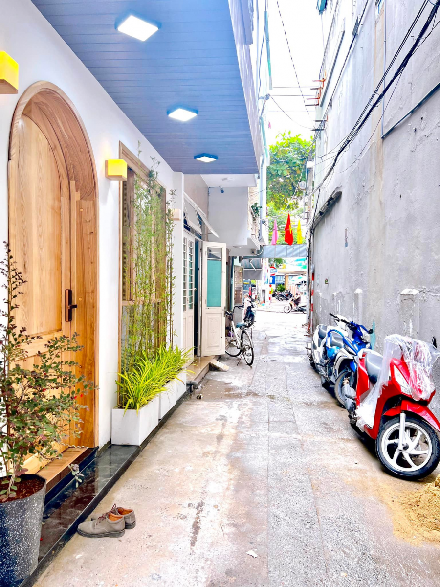 Mật độ xây dựng nhà trong hẻm cần đảm bảo thông thoáng và đáp ứng quy chuẩn kỹ thuật địa phương